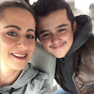 Meet your Posher, Georgeorgina